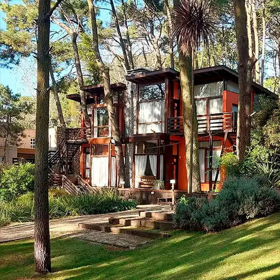 Vista exterior de la cabaña 3 ambientes 1 planta